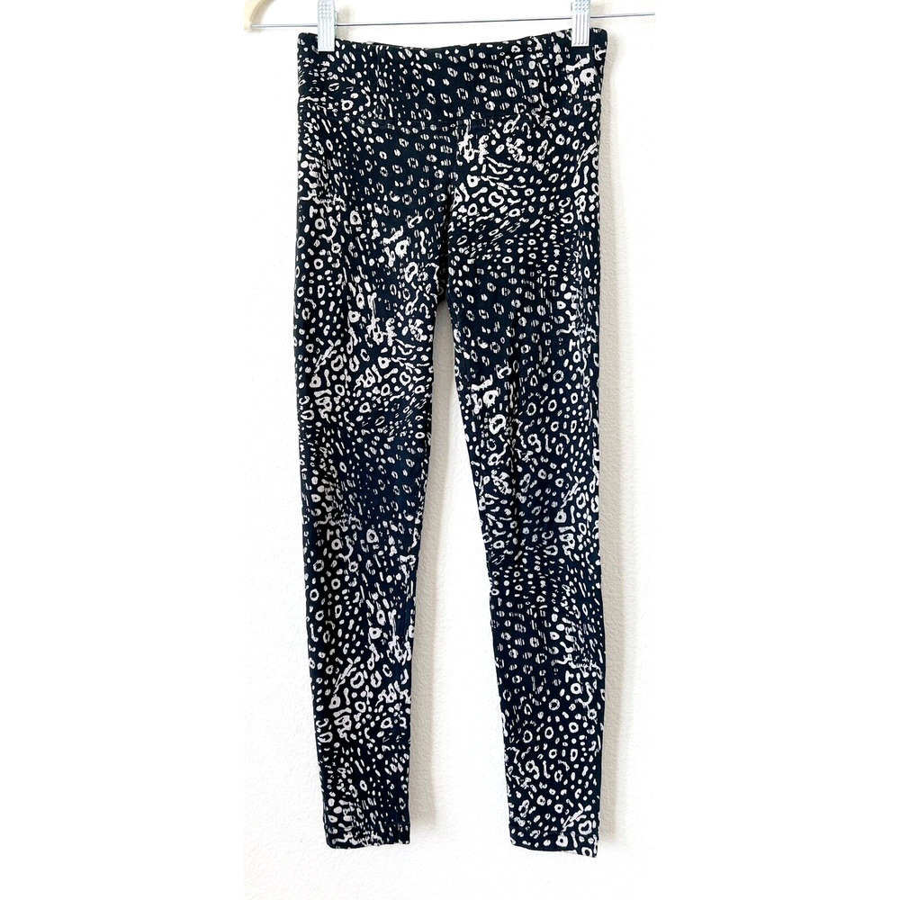 Talula Aritzia Womens Leggings Size XS Black Print Soft Leopard Pants Cotton